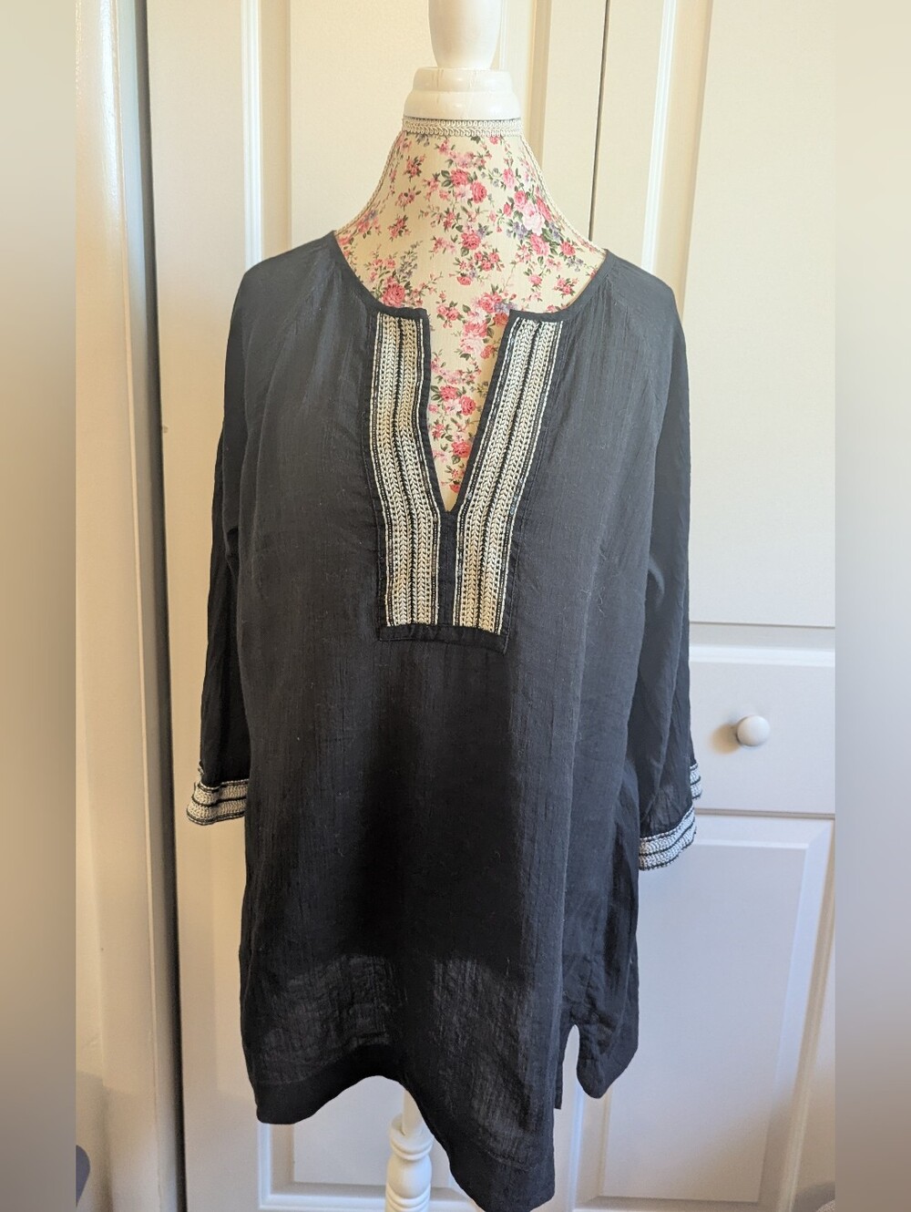 Athleta Cotton Swim Coverup Black Embroidered V-Neck Tunic